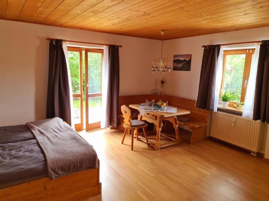Ruhige Ferienwohnung In Bad Toelz 外观 照片