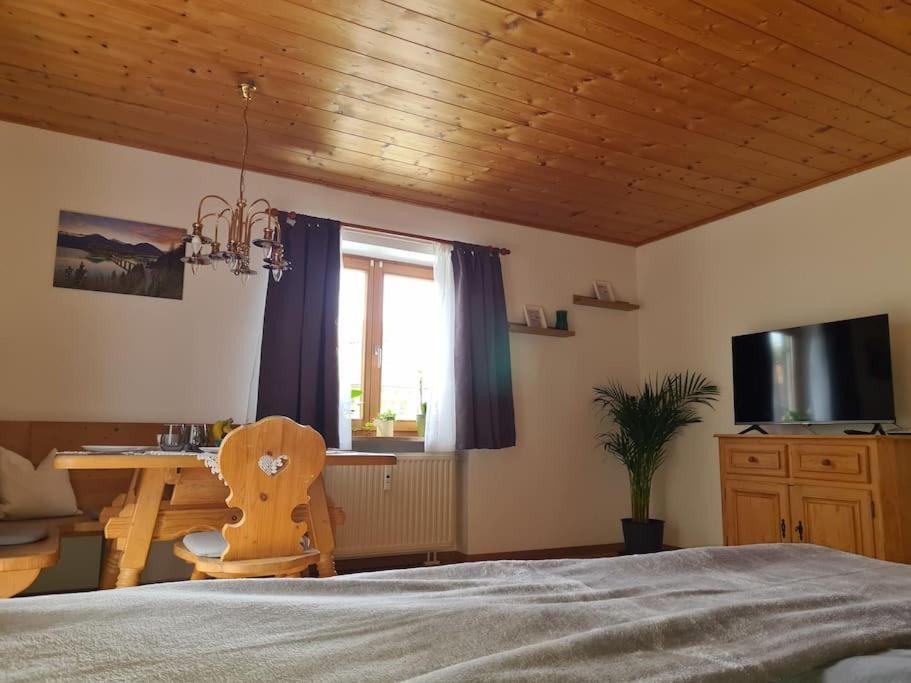 Ruhige Ferienwohnung In Bad Toelz 外观 照片